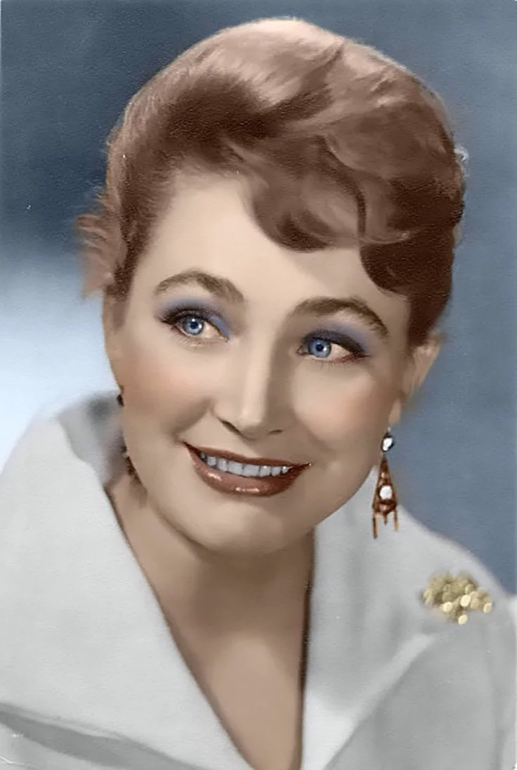 Хитяева актриса